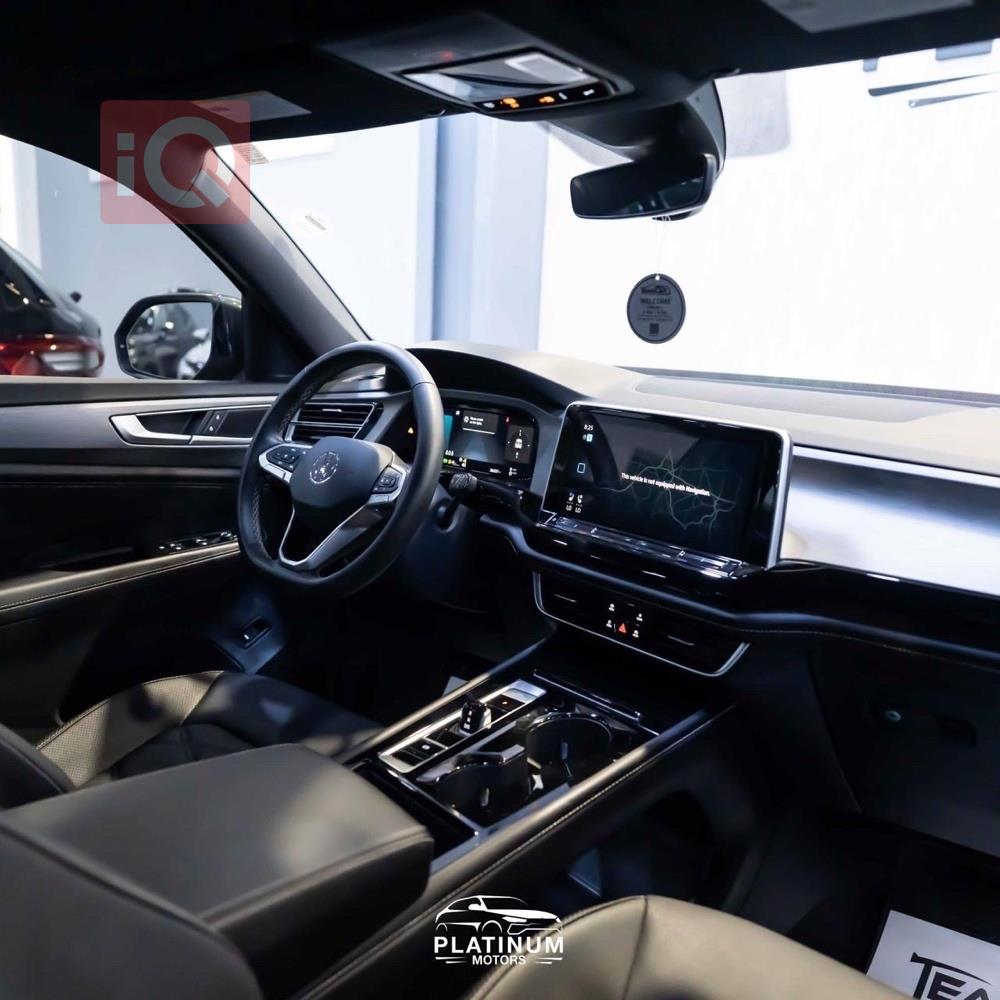 https://cdn.iqcars.ioc024f1fe-c827-47de-9589-f453d8ab71c0_10.jpg